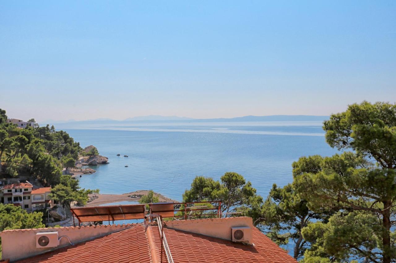 Apartments By The Sea Brela, Makarska - 6688 מראה חיצוני תמונה